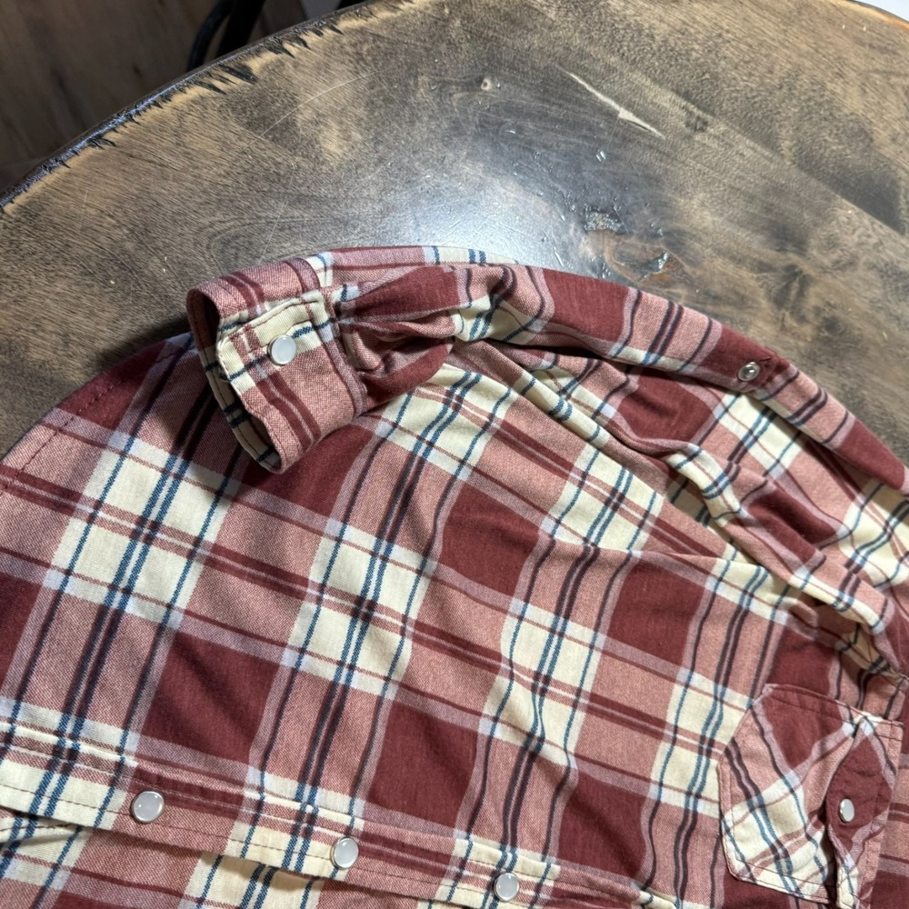 Womens Passport Maroon Plaid Pearl Snap Shirt Size S Western Adjustable Sleeves‎ - Picture 7 of 14